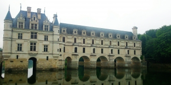 The Château  de Chenonceau spanning the river Cher is a highlight of this cycle tour