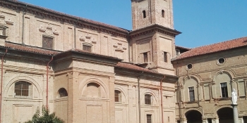 The itinerary takes you by Piedmont's churches