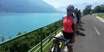 Geneva to Annecy: the ride will take you by the lake
